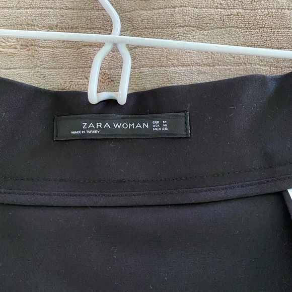 Zara high low stretch skirt in Black size M(29”W) - Picture 5 of 7